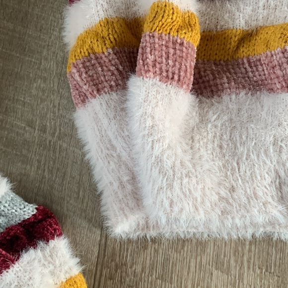 Cupcakes & Cashmere Striped Chenille Rach Sweater Size Medium - Picture 7 of 11